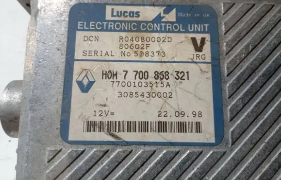 Volvo S40, V40 Engine control unit/module 7700858321 R04080002D 7700103515A