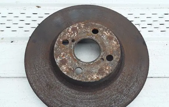 Toyota Corolla Verso E121 Front brake disc