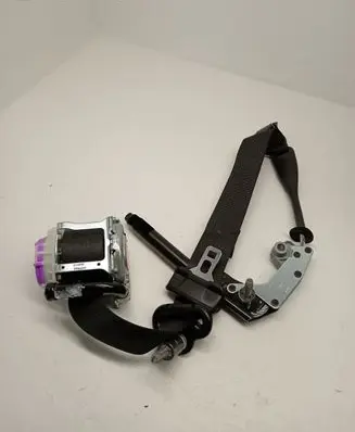 Ford Mustang VI Front seatbelt 63612D64