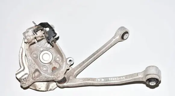 BMW i3 Front wheel hub 6852160 6863740