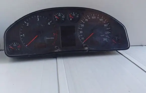 Audi A6 S6 C5 4B Speedometer (instrument cluster) 4B0920930K