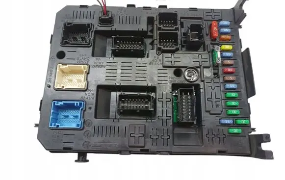 Citroen C5 BSM Control unit H05-00
