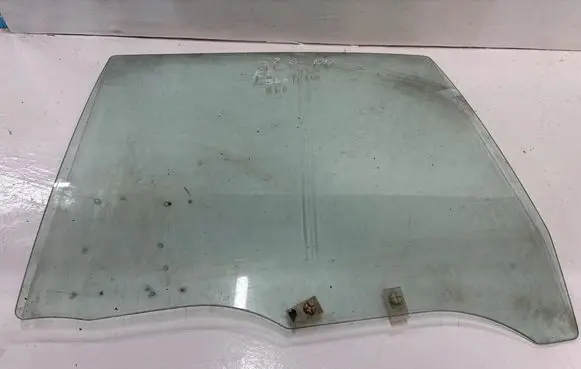 Mazda 626 Rear door window glass 43R00011 NSGM308