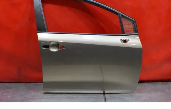Toyota Corolla E10 Front door 