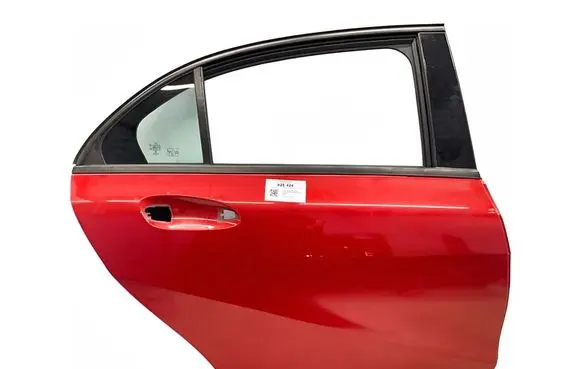 Mercedes-Benz A W176 Rear door