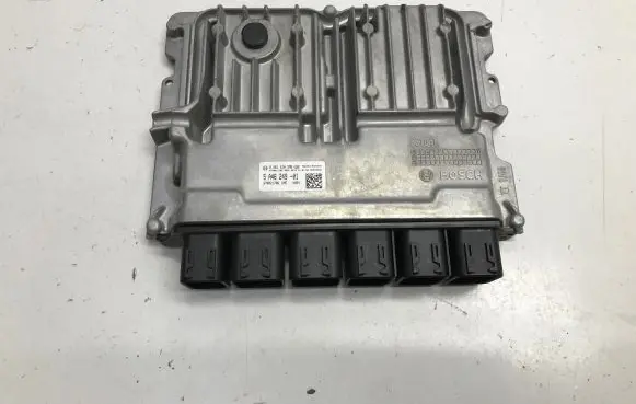 BMW 2 F44 Engine control unit/module 5A4624901 0261S10516