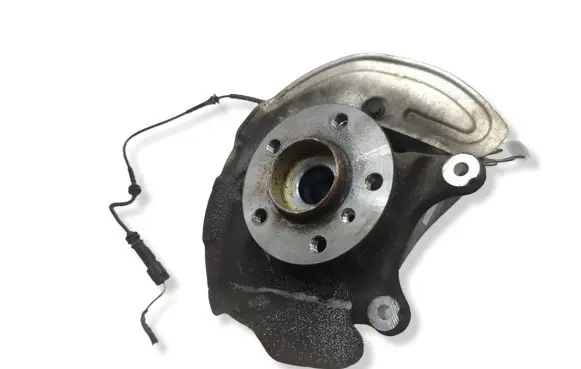 BMW X2 F39 Front wheel hub 6876854