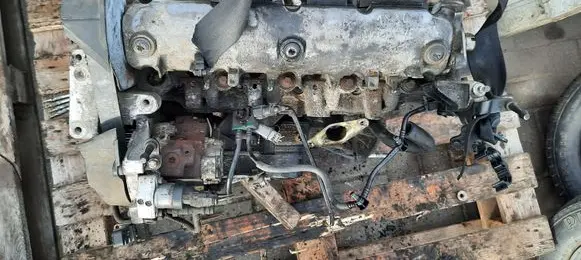 Renault Megane II Engine