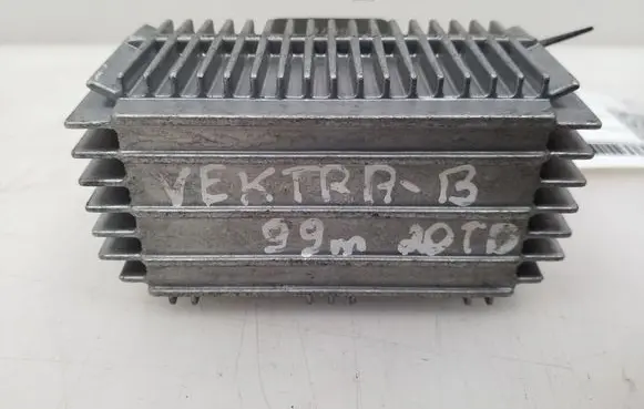 Opel Zafira A Glow plug pre-heat relay 09132691