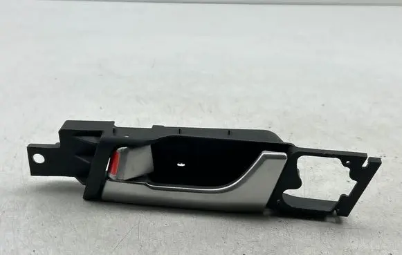 Chevrolet Captiva Rear door interior handle SWC200411