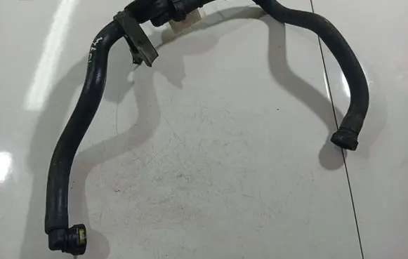 Renault Scenic II - Grand scenic II Breather/breather pipe/hose 3911171919