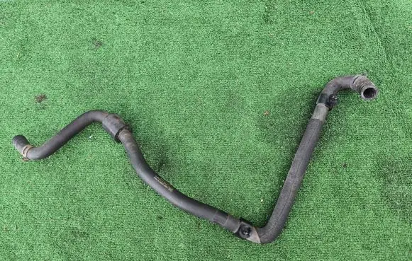 Audi Q7 4M Engine coolant pipe/hose 4M0122901K