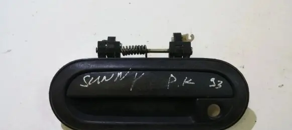 Nissan Sunny Front door exterior handle