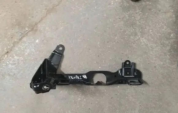 Toyota Yaris Seat adjustment handle 