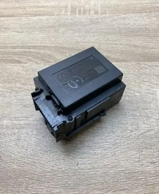 Volkswagen PASSAT B6 Ignition key card reader 3C0905843M
