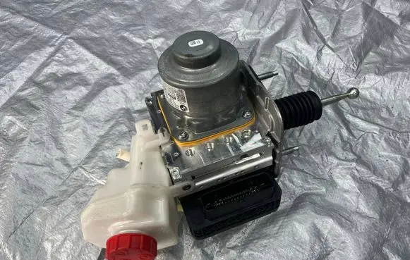 BMW iX Air conditioning (A/C) compressor (pump) 34505A75D9901 10120224364