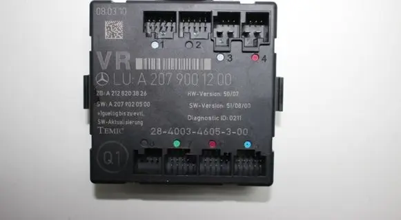 Mercedes-Benz E C207 W207 Door control unit/module A2079001200