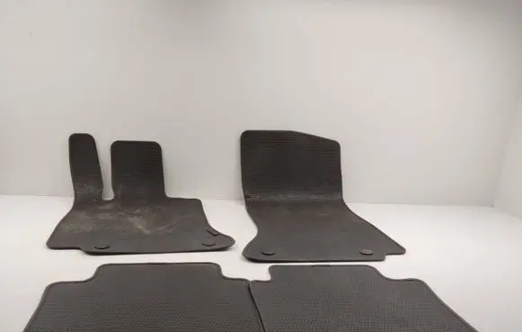 Mercedes-Benz C W206 Car floor mat set 