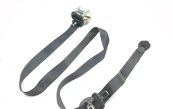 Nissan Qashqai J12 Front seatbelt 868856UA0A