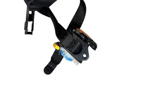 Mercedes-Benz B W246 W242 Front seatbelt A2468600185 2468600185