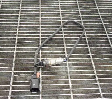 Audi A4 S4 B9 8W Lambda probe sensor 8W0906265D