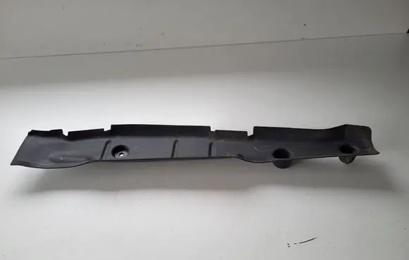 Audi A5 Fender end trim 