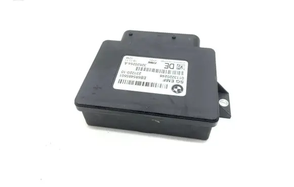 BMW 5 F10 F11 Hand brake control module 32620264