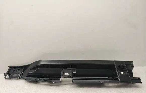 BMW 4 G22 G23 G24 G26 Sill supporting ledge 8737090 51778737090