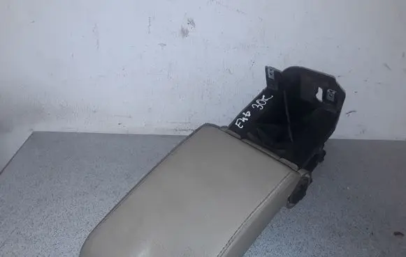 BMW 3 E46 Armrest 51168213678 8213678