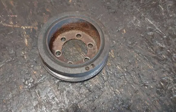 BMW 5 E39 Crankshaft pulley 64552244376