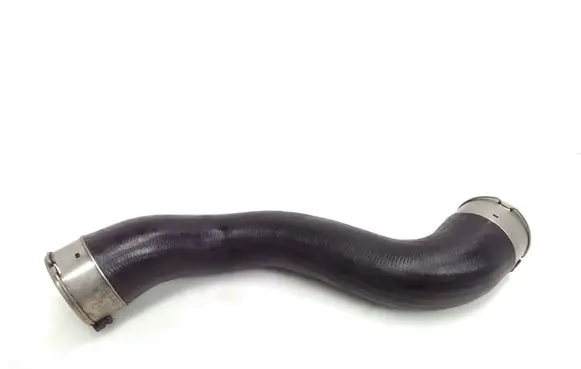 Mercedes-Benz CLS C218 X218 Intercooler hose/pipe A2125280000