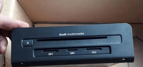 Audi A4 S4 B9 Navigation unit CD/DVD player 8W0035036D