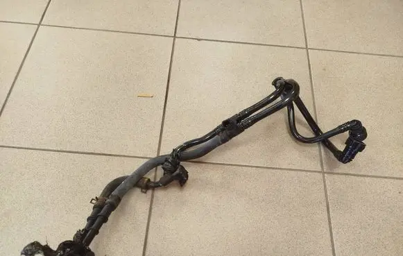 KIA Sorento Fuel line/pipe/hose 