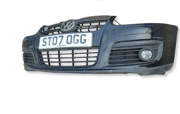 Volkswagen Golf V Front bumper 