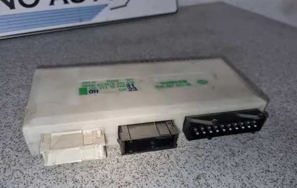 BMW 5 E39 Comfort/convenience module 61356913519 12037310