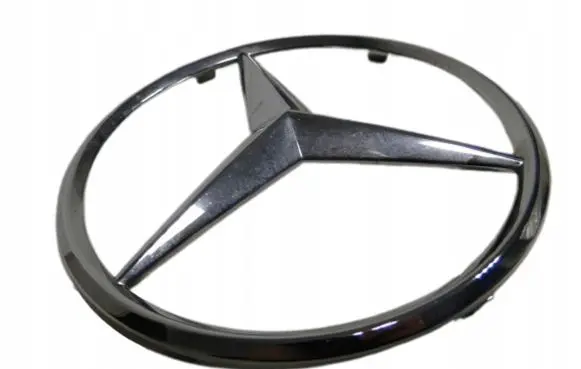 Mercedes-Benz C W205 Manufacturer badge logo/emblem A0008171016