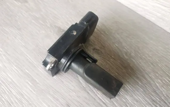 Toyota Previa (XR30, XR40) II Mass air flow meter 2220427010 1115 AFH70M23