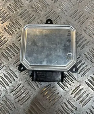 Toyota Auris E180 Xenon control unit/module 8990742080