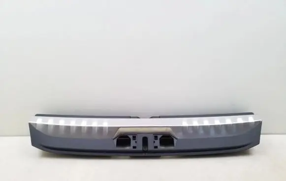 BMW 3 G20 G21 Tailgate/trunk side cover trim 7940931