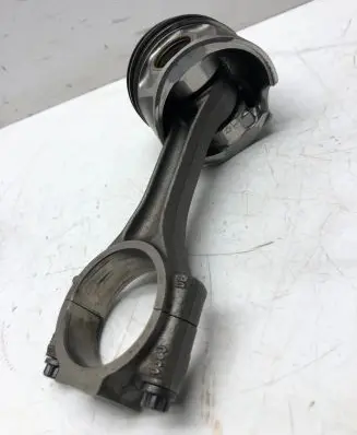 Audi A5 8T 8F Piston with connecting rod