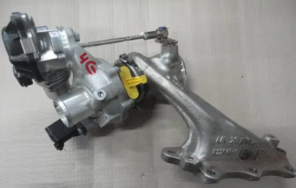 Renault Twingo III Turbo H8201380711 NGT1038Z 8220531