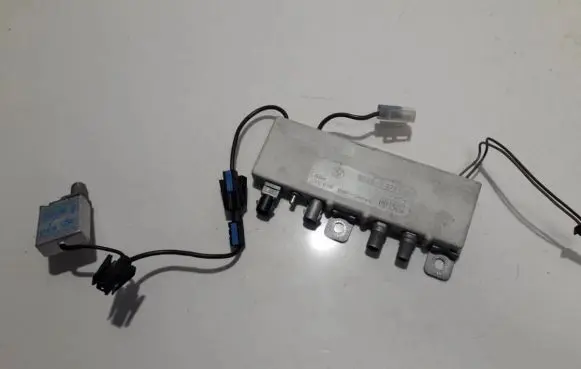 Antenna control unit