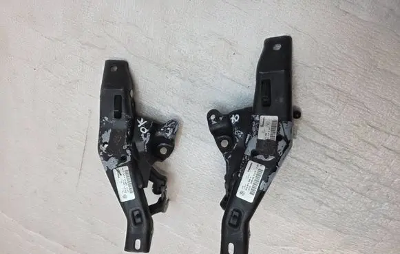 Volkswagen Beetle A5 Convertible roof lock/latch 5C3871566A