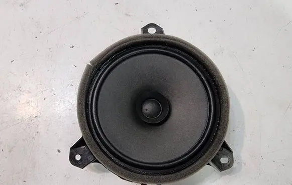 Toyota Yaris Cross Front door speaker 8616002B80