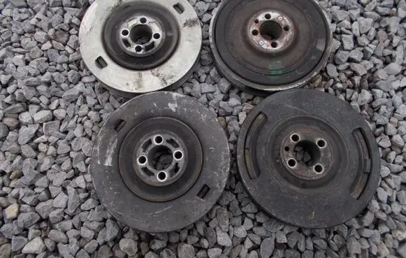Alfa Romeo 156 Crankshaft pulley