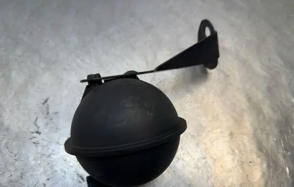 Audi Q7 4L Vacuum air tank 054129808
