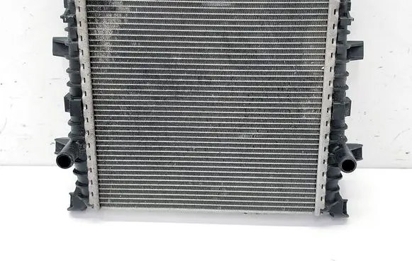 Audi Q7 4L Optional radiator 7L8121212