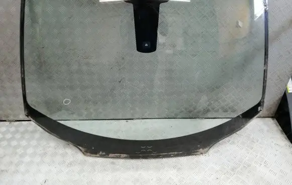 Citroen C5 Front windscreen/windshield window 