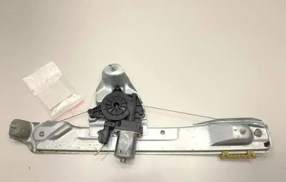 Dacia Duster II Rear door window regulator with motor 827208597R