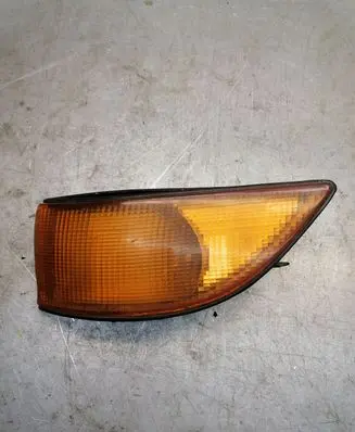 Mitsubishi Colt Front indicator light 0455702L